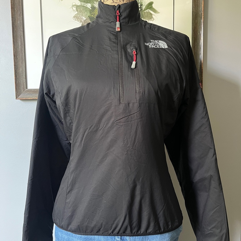 The North Face Women's Black 3/4 zip Jacket